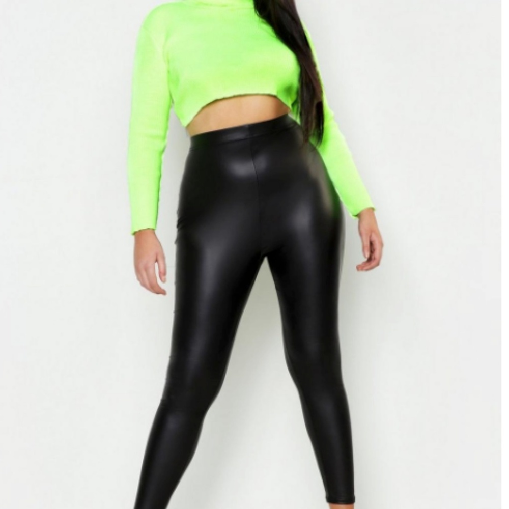 NEVER WORN Boohoo Leather Leggings